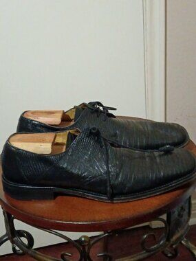 Size 10 M- Mezlan Platinum Exotic Full Lizard Calvello Derby Men's Black
